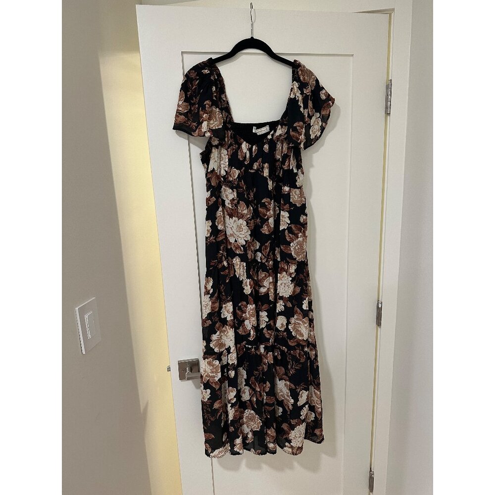 Abercrombie and Fitch women's size L Poplin Midaxi Dress